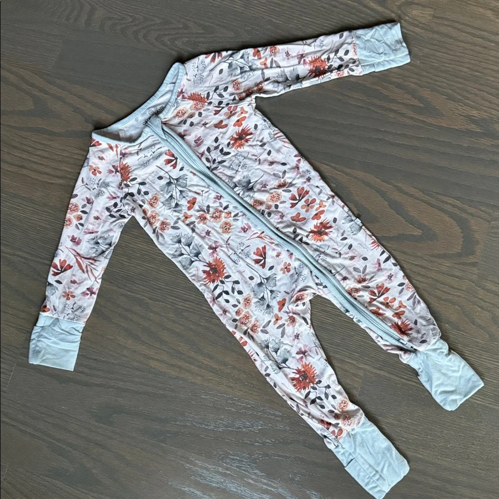 Caden Lane Bamboo Floral Convertible Zip Romper Baby 3-6M